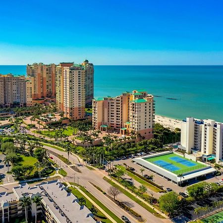 Recently Renovated Beachfront Gem In Paradise! Marco Island Exterior foto
